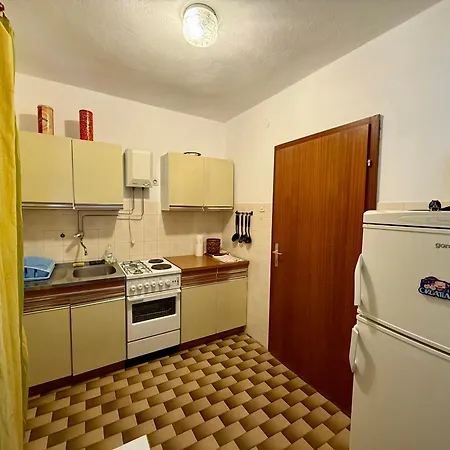 Visnja *