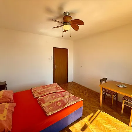 Visnja Apartment Dramalj